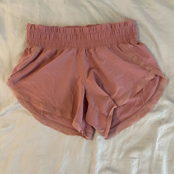 Lululemon Anew Shorts 4” Quicksand Mauve Blush Pink, Size 2  (LIKE NEW) - Picture 5 of 8